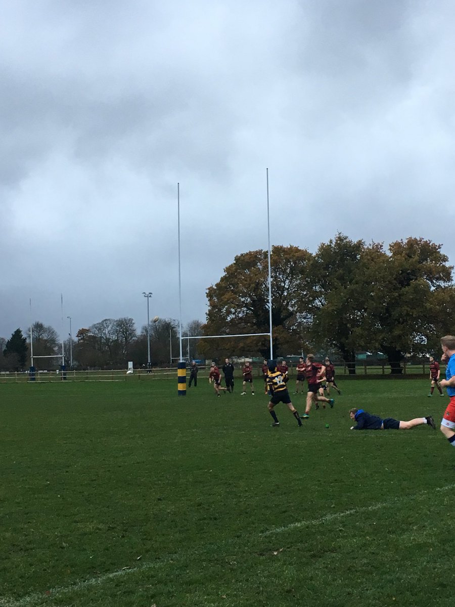 Close Game Between The 3rd Xv And Shiplakerugby 3rd Xv In Some Horrendously Windy Conditions Teamrbcs Readingbluespic Twitter Com Kaknyfky4i Reading Blue Coat School Reading Blue Coat School